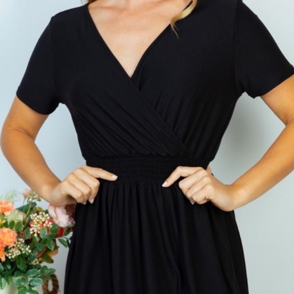 Black Dress - Picture 2 of 5